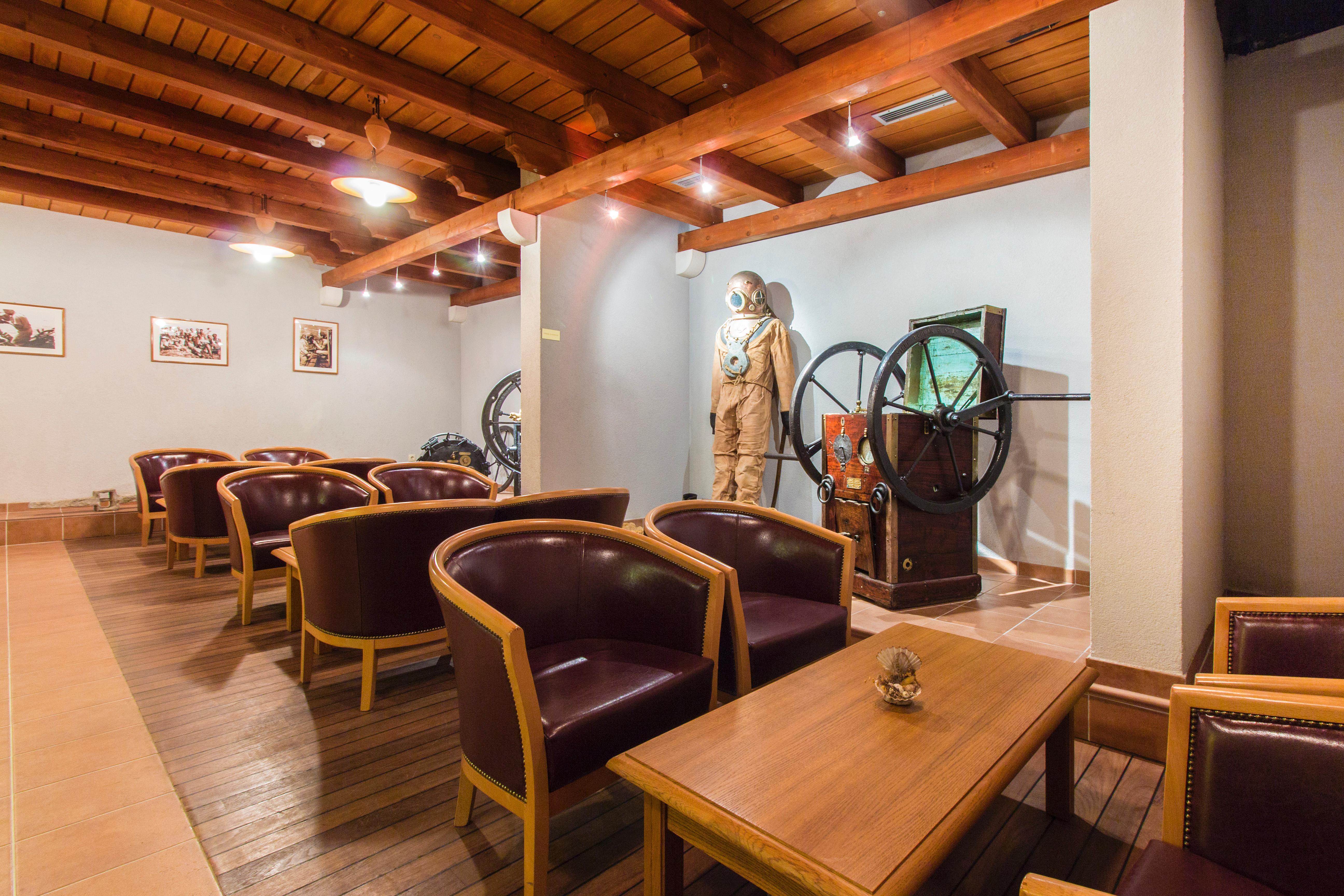 Spongiola Hotel 4*
