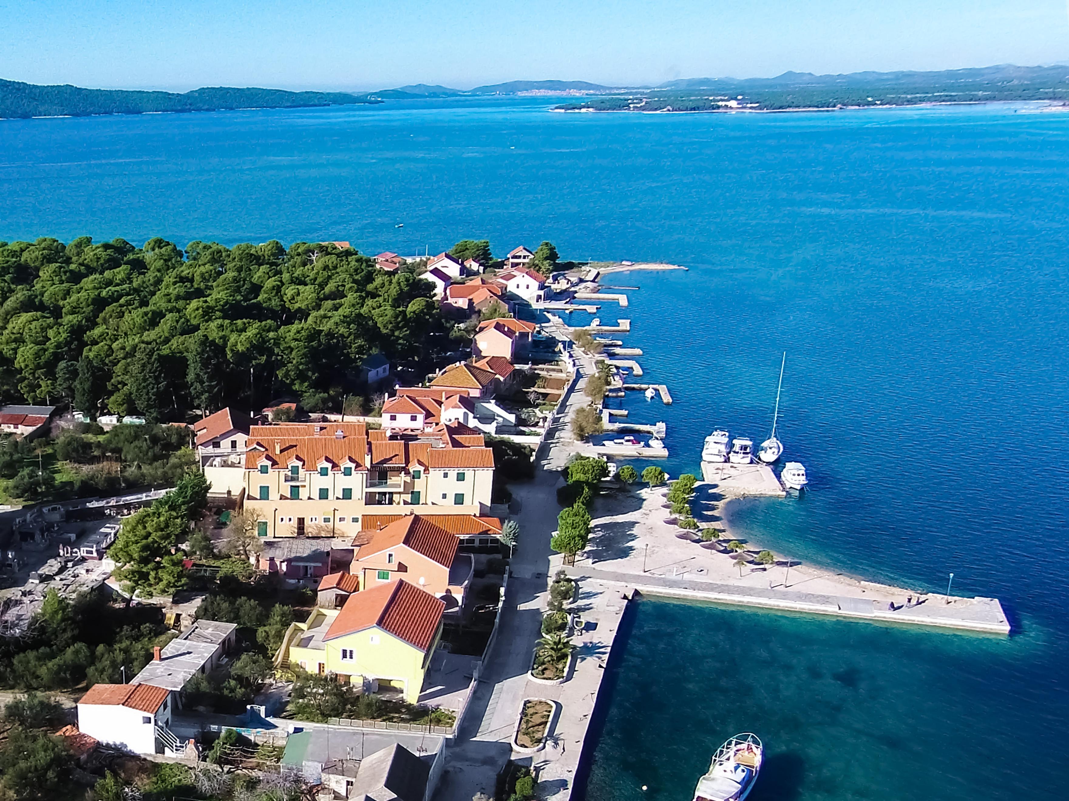 Spongiola Hotel 4*