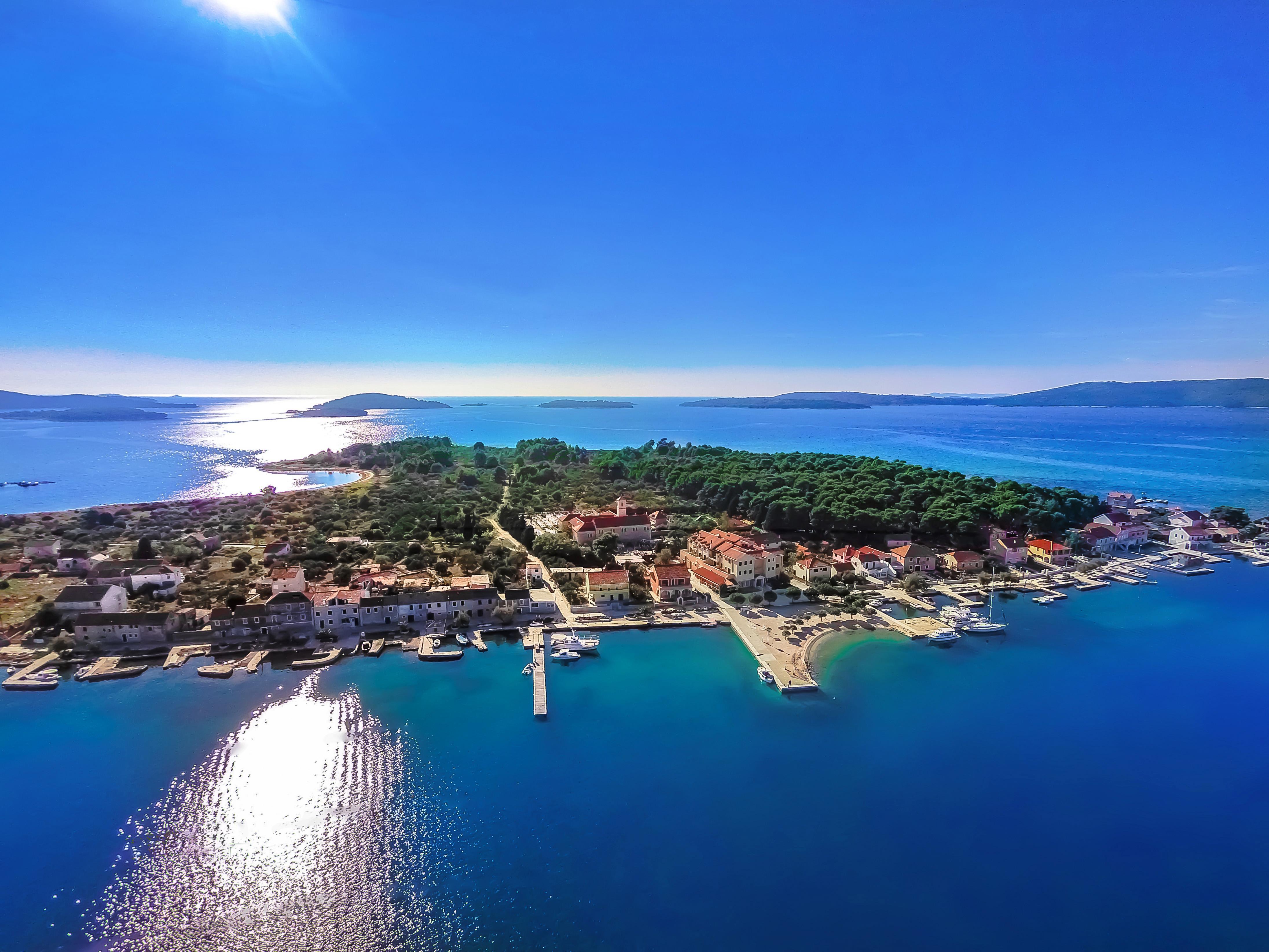 Spongiola 4* Krapanj