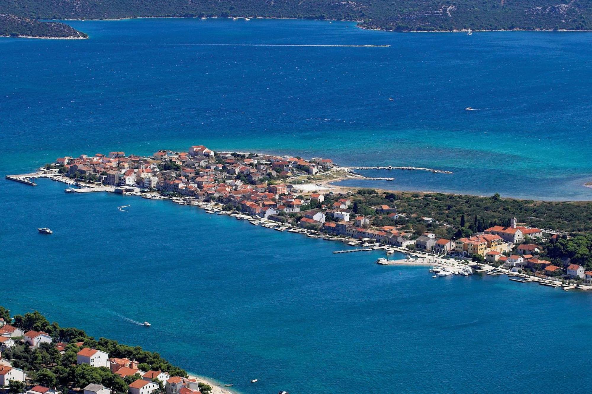 Spongiola Hotel 4*